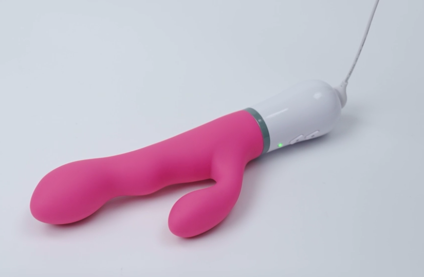 Magnetic Charging Vibrator